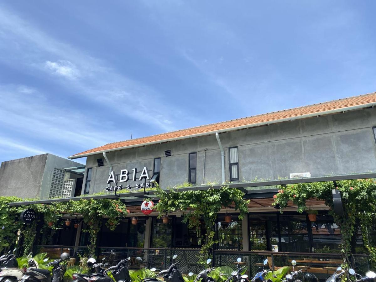 Abia Villa Legian Экстерьер фото