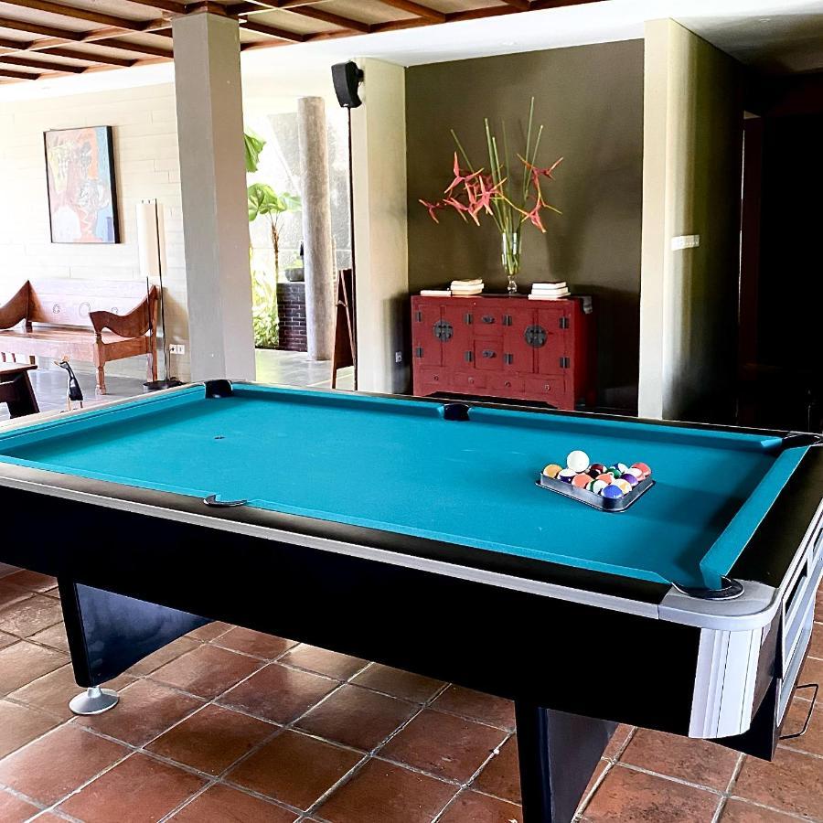 Abia Villa Legian Экстерьер фото